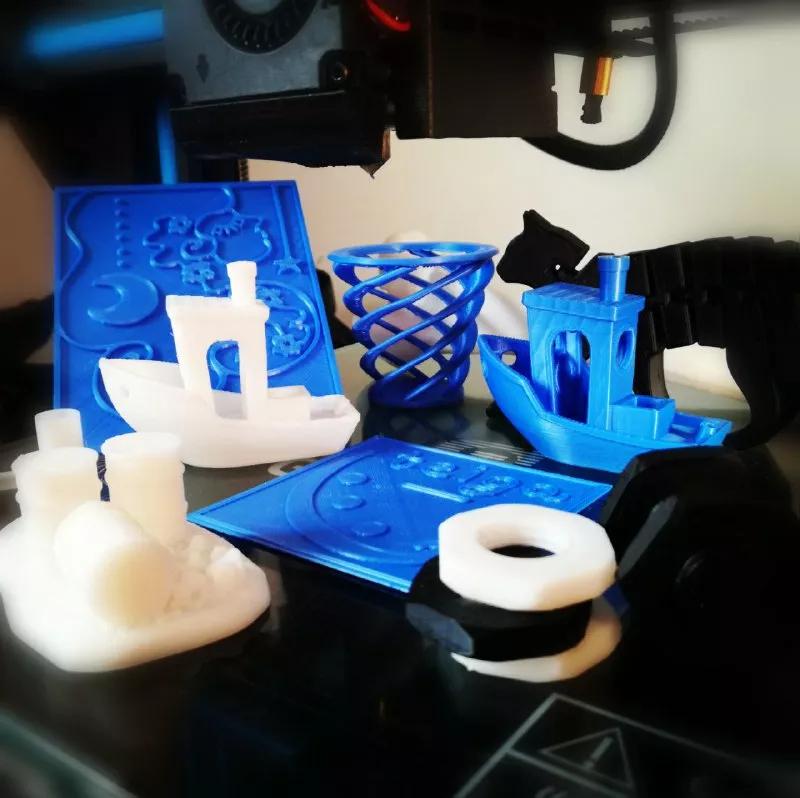 3D modeling and printing picture